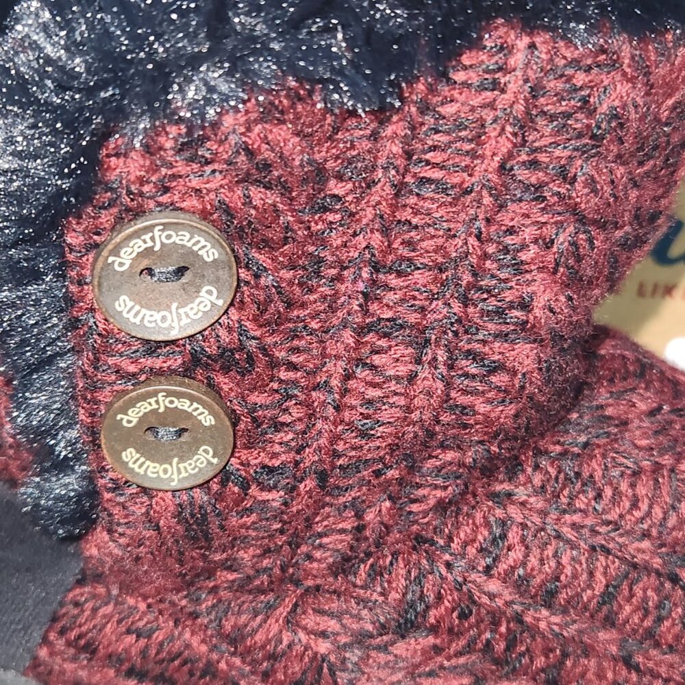 🚫SOLD🚫-Burgundy/ Maroon / Black Checkered Dearfoams Slippers Size 9-10 - Picture 6 of 6